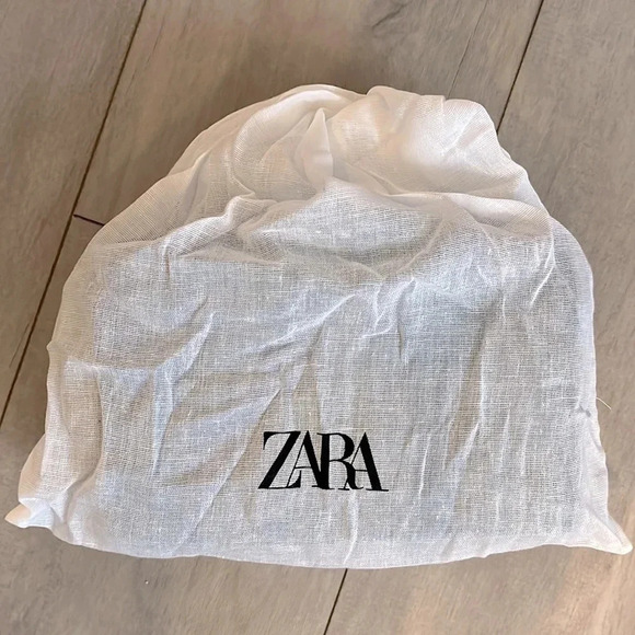 ZARA Quilted Chain Shoulder Bag - Picture 11 of 11